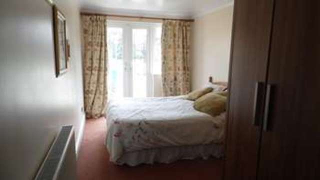  Image of 3 bedroom Detached house for sale in Leonard Drive Rayleigh SS6 at Leonard Drive  Rayleigh, SS6 9EA