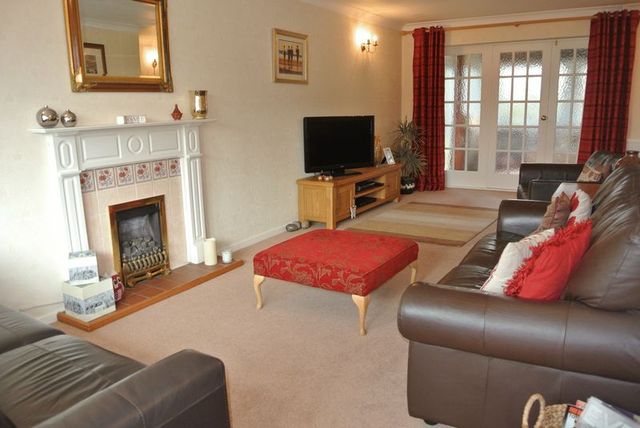  Image of 4 bedroom Detached house for sale in Leys Close Barrowby Grantham NG32 at Leys Close Barrowby Grantham, NG32 1TQ