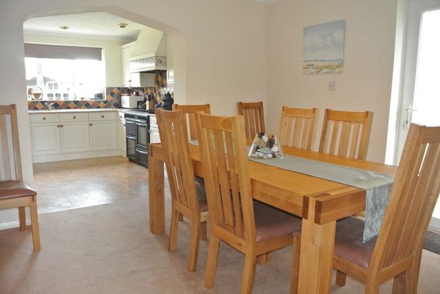  Image of 4 bedroom Detached house for sale in Leys Close Barrowby Grantham NG32 at Leys Close Barrowby Grantham, NG32 1TQ