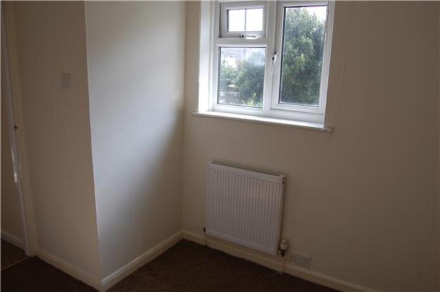  Image of 3 bedroom Semi-Detached house to rent in Libertus Road Cheltenham GL51 at Gloucestershire, GL51 7EP