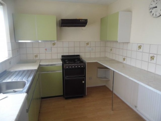  Image of 2 bedroom Detached house for sale in Lichfield Mount Bradford BD2 at Bradford West Yorkshire Bradford, BD2 1NX
