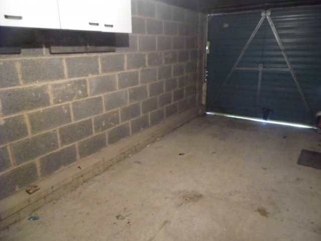  Image of 2 bedroom Detached house for sale in Lichfield Mount Bradford BD2 at Bradford West Yorkshire Bradford, BD2 1NX