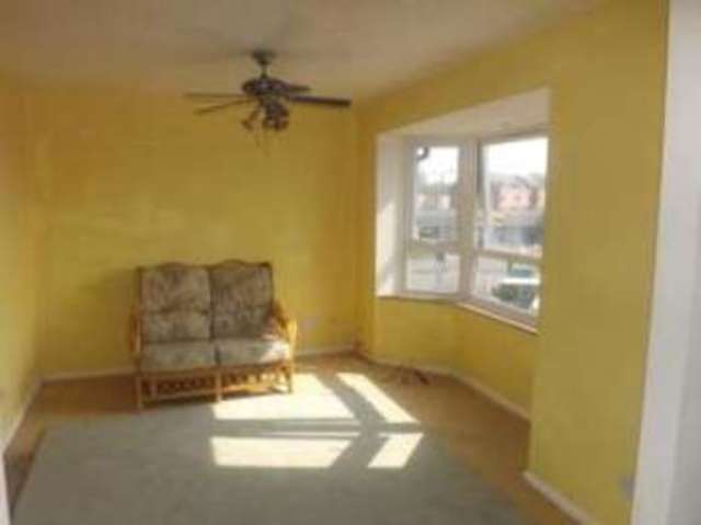  Image of 1 bedroom Flat for sale in Lincoln Road Northampton NN5 at Lincoln Road Northampton Dallington, NN5 5JS