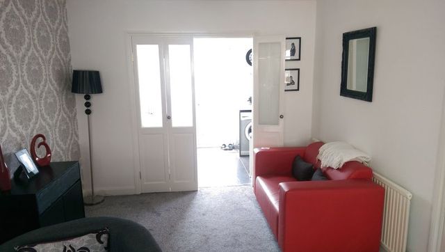  Image of 4 bedroom Terraced house for sale in Lincroft Crescent Coventry CV5 at Lincroft Crescent Chapelfields Coventry, CV5 8GX