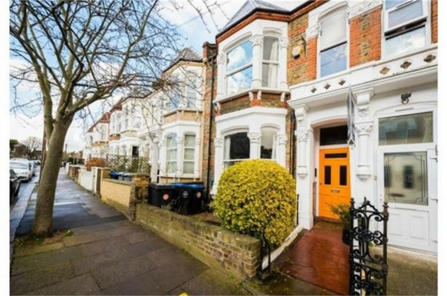  Image of 2 bedroom Flat for sale in Linden Avenue London NW10 at Kensal Rise Kensal Rise, NW10 5RG