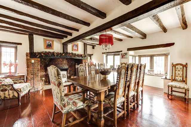  Image of 4 bedroom Detached house for sale in West Park Road Newchapel Lingfield RH7 at West Park Road Newchapel Lingfield, RH7 6HT