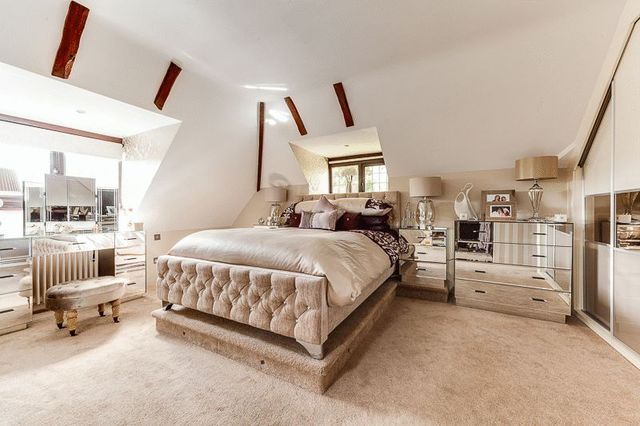  Image of 4 bedroom Detached house for sale in West Park Road Newchapel Lingfield RH7 at West Park Road Newchapel Lingfield, RH7 6HT