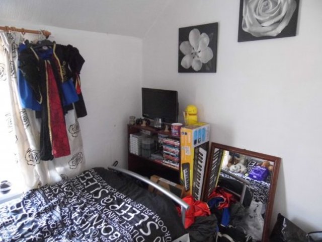  Image of 3 bedroom Terraced house for sale in Little John Drive Rainworth Mansfield NG21 at Mansfield Nottinghamshire Mansfield, NG21 0JL