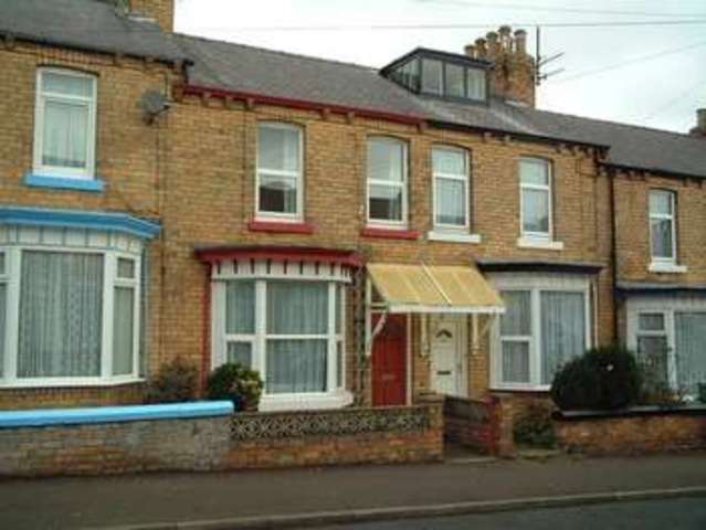  Image of 2 bedroom Detached house to rent in Livingstone Road Scarborough YO12 at Falsgrave, YO12 7LH