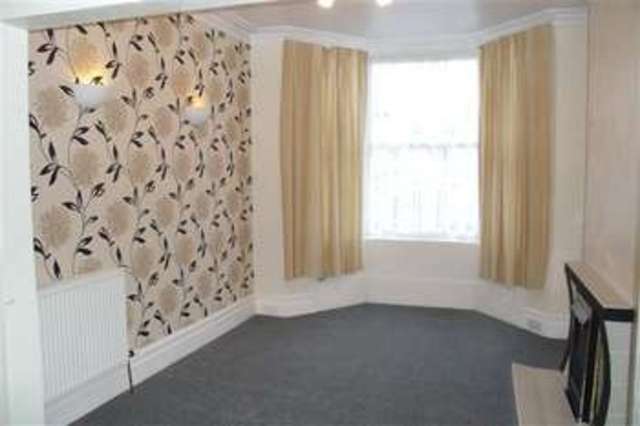  Image of 2 bedroom Detached house to rent in Livingstone Road Scarborough YO12 at Falsgrave, YO12 7LH