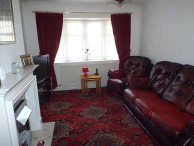  Image of 2 bedroom Detached house for sale in Locking Drive Armthorpe Doncaster DN3 at Armthorpe Doncaster Armthorpe, DN3 3SN