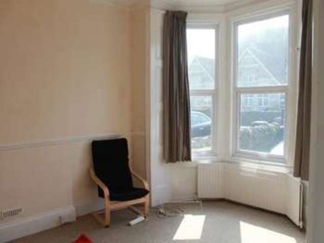  Image of 1 bedroom Flat to rent in Locking Road Weston-super-Mare BS23 at Weston-super-Mare North Somerset Weston-super-Mare, BS23 3ER