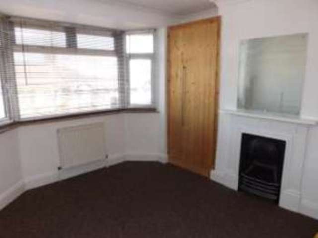  Image of 4 bedroom Terraced house for sale in Carnanton Road London E17 at London  Upper Walthamstow, E17 4DB