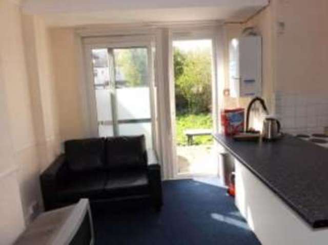  Image of 3 bedroom Terraced house for sale in Fulbourne Road London E17 at London  Walthamstow, E17 4HJ