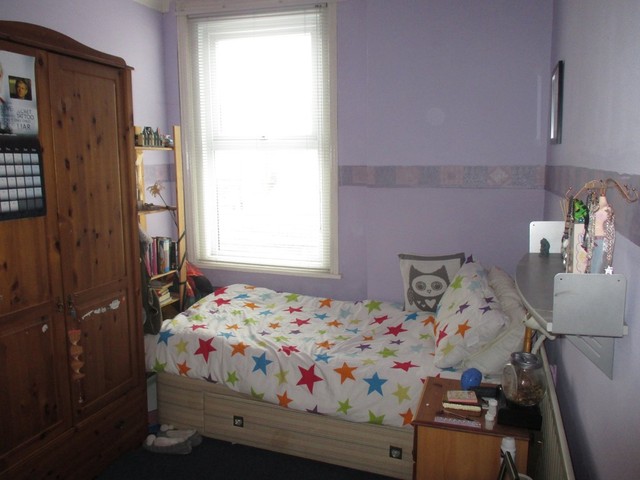  Image of 3 bedroom Terraced house for sale in London Avenue Portsmouth PO2 at London Avenue North End Portsmouth, PO2 9BU