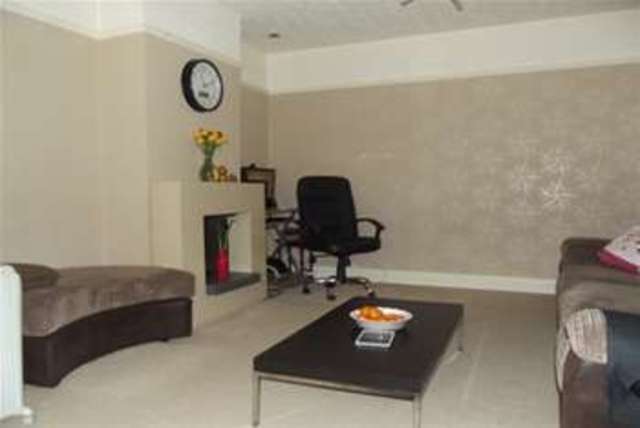  Image of 5 bedroom Detached house to rent in London Road Biggleswade SG18 at Biggleswade, SG18 8EF