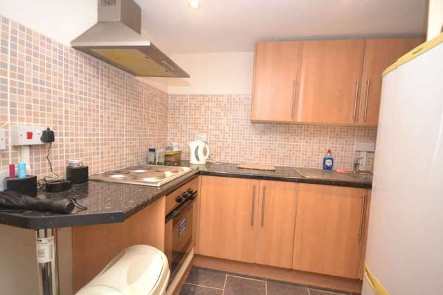  Image of 1 bedroom Flat to rent in London Road Earley Reading RG1 at London Road Town Centre Reading, RG1 5AU