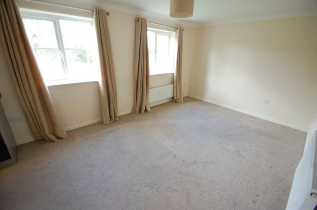  Image of 2 bedroom Flat to rent in Longleat Walk Ingleby Barwick Stockton-on-Tees TS17 at Longleat Walk Ingleby Barwick Stockton-On-Tees, TS17 5BW