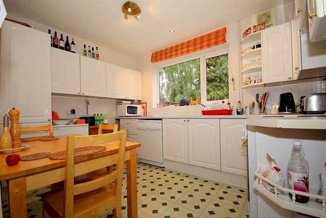  Image of 2 bedroom Detached house to rent in Lower Sales Hemel Hempstead HP1 at Lower Sales  Hemel Hempstead, HP1 2AH