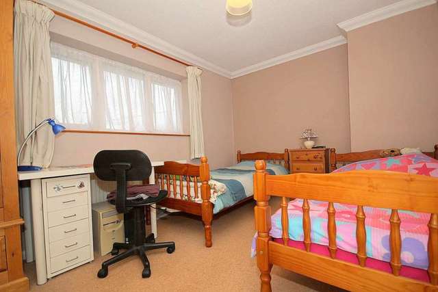  Image of 2 bedroom Detached house to rent in Lower Sales Hemel Hempstead HP1 at Lower Sales  Hemel Hempstead, HP1 2AH
