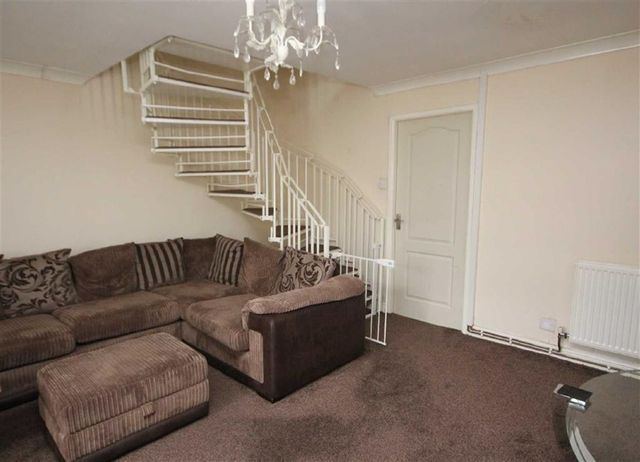  Image of 2 bedroom Property for sale in Lower Wheat End Rochdale OL16 at Lower Wheat End Rochdale Rochdale, OL16 2YL