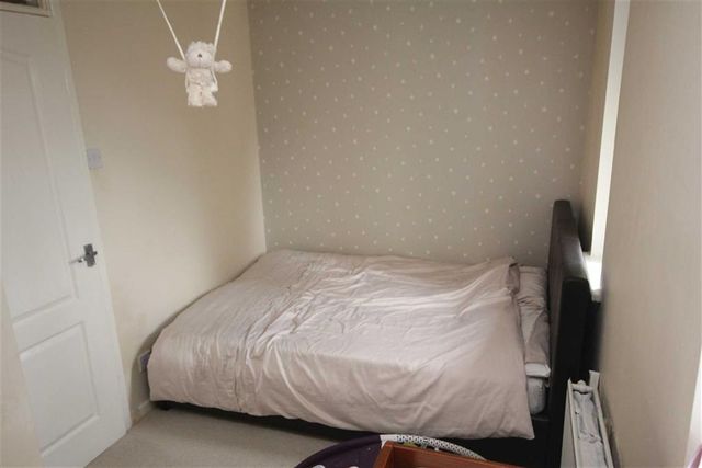  Image of 2 bedroom Property for sale in Lower Wheat End Rochdale OL16 at Lower Wheat End Rochdale Rochdale, OL16 2YL