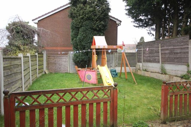  Image of 2 bedroom Property for sale in Lower Wheat End Rochdale OL16 at Lower Wheat End Rochdale Rochdale, OL16 2YL