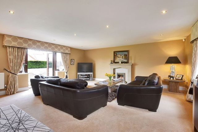  Image of 5 bedroom Detached house for sale in Hall Close East Markham Newark NG22 at Hall Close East Markham Newark, NG22 0RB