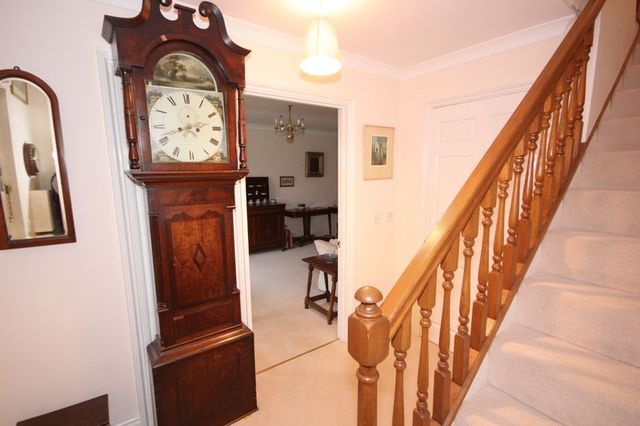  Image of 2 bedroom Cottage for sale in Lyefield Court Emmer Green Reading RG4 at Lyefield Court Emmer Green Reading,, RG4 8AP