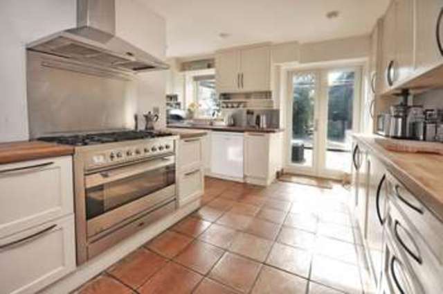 Image of 4 bedroom Cottage for sale in Main Road Fyfield Abingdon OX13 at Main Road Fyfield Abingdon, OX13 5LN