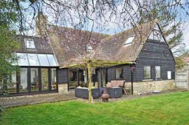  Image of 4 bedroom Cottage for sale in Main Road Fyfield Abingdon OX13 at Main Road Fyfield Abingdon, OX13 5LN
