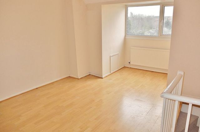  Image of 3 bedroom Terraced house to rent in Main Street Shirebrook Mansfield NG20 at Main Street  Shirebrook, NG20 8DT
