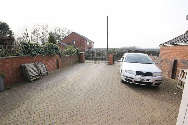  Image of 4 bedroom Property for sale in Manchester Road Rochdale OL11 at Manchester Road Castleton Rochdale, OL11 2XX