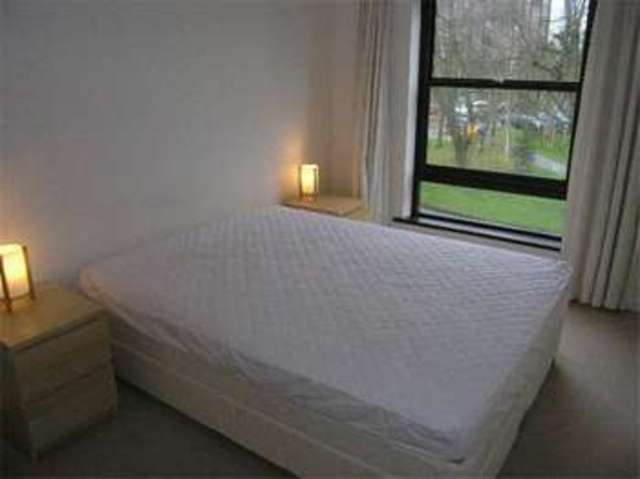  Image of 2 bedroom Flat to rent in Manhattan Drive Cambridge CB4 at CAMBRIDGE  Chesterton, CB4 1JS