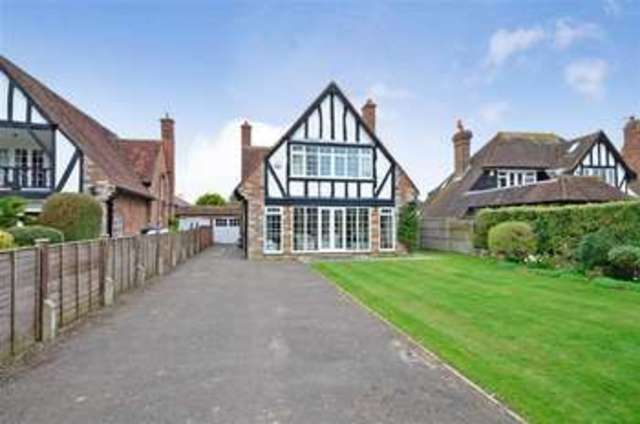  Image of 4 bedroom Detached house for sale in Manor Way Aldwick Bognor Regis PO21 at Bognor Regis West Sussex Bognor Regis, PO21 4HW