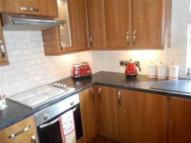  Image of 1 bedroom Flat to rent in Springhill Close Shelfield Walsall WS4 at Shelfield, WS4 1QL