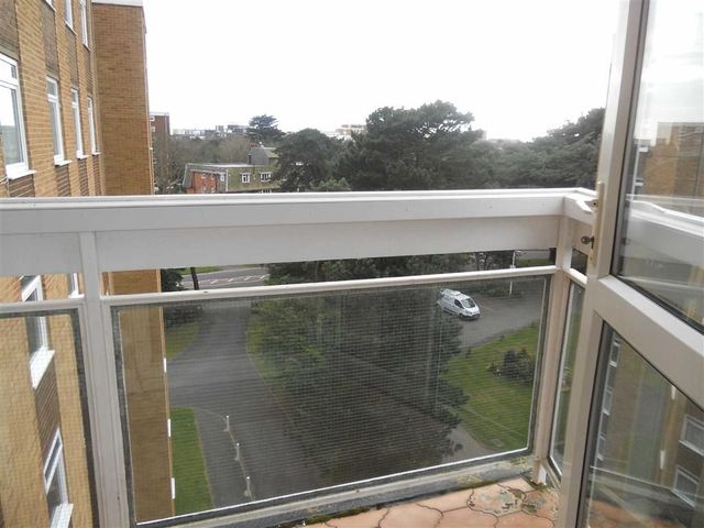  Image of 3 bedroom Property for sale in Manor Road Bournemouth BH1 at Marchwood Bournemouth Bournemouth, BH1 3EY