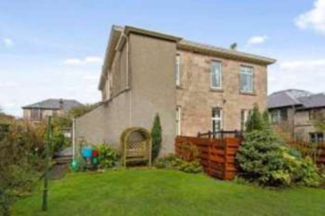  Image of 4 bedroom Flat for sale in Margaret Street Greenock PA16 at Greenock Inverclyde Greenock, PA16 8EB