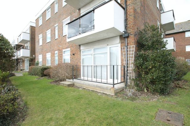  Image of 2 bedroom Flat for sale in Marigolds Lodge Holmes Lane Rustington Littlehampton BN16 at Holmes Lane Rustington Littlehampton, BN16 2PT
