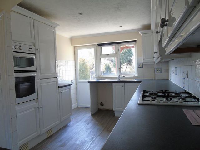  Image of 3 bedroom Terraced house to rent in Marymead Drive Stevenage SG2 at Marymead Drive  Stevenage, SG2 8AA
