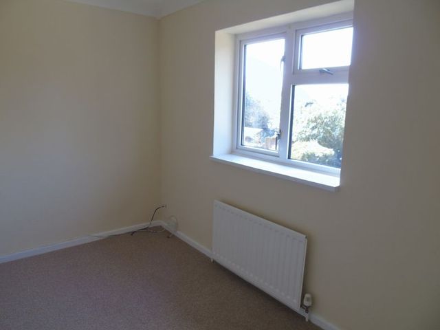  Image of 3 bedroom Terraced house to rent in Marymead Drive Stevenage SG2 at Marymead Drive  Stevenage, SG2 8AA