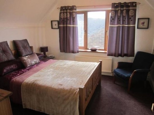  Image of 3 bedroom Bungalow for sale in Mcintyre Road Stocksbridge Sheffield S36 at Sheffield South Yorkshire Sheffield, S36 1DG