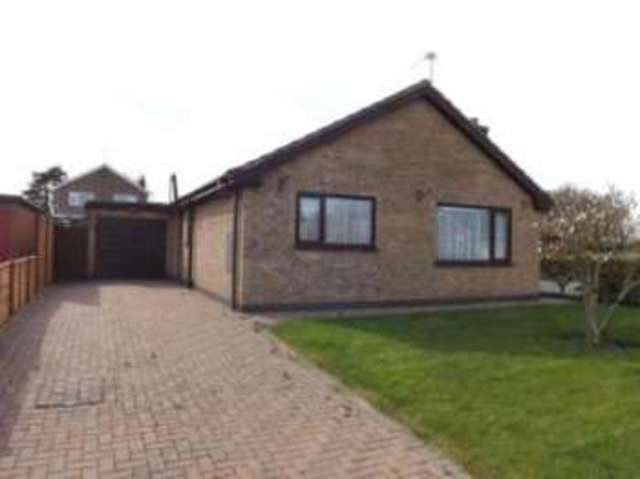  Image of 3 bedroom Bungalow for sale in Meadow Close Grimoldby Louth LN11 at Grimoldby Louth Grimoldby, LN11 8HY