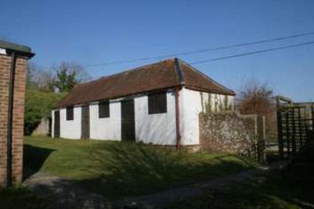  Image of 5 bedroom Bungalow to rent in Patching Worthing BN13 at Patching Worthing Patching, BN13 3XJ
