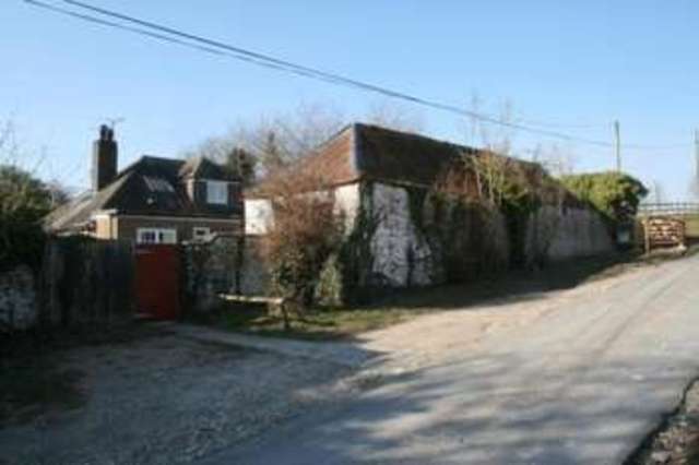  Image of 5 bedroom Bungalow to rent in Patching Worthing BN13 at Patching Worthing Patching, BN13 3XJ