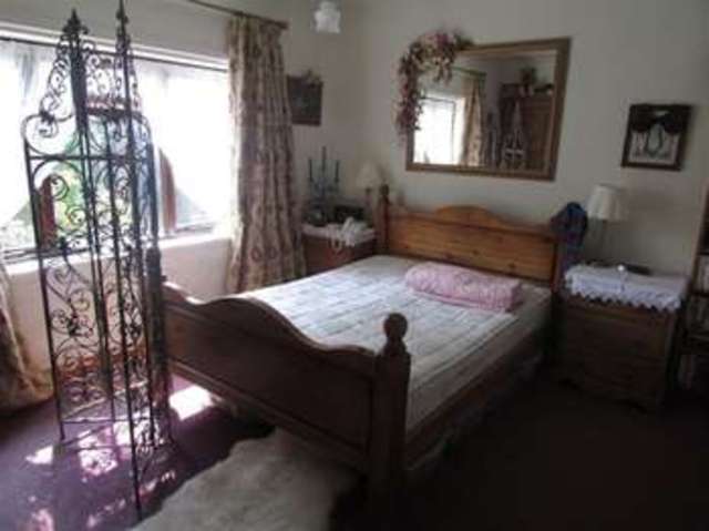 Image of 2 bedroom Detached house for sale in Middle Brooks Street BA16 at Street, BA16 0TT