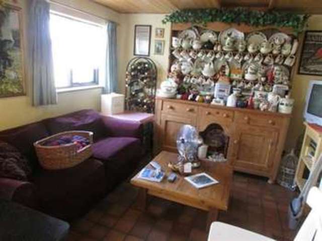  Image of 2 bedroom Detached house for sale in Middle Brooks Street BA16 at Street, BA16 0TT