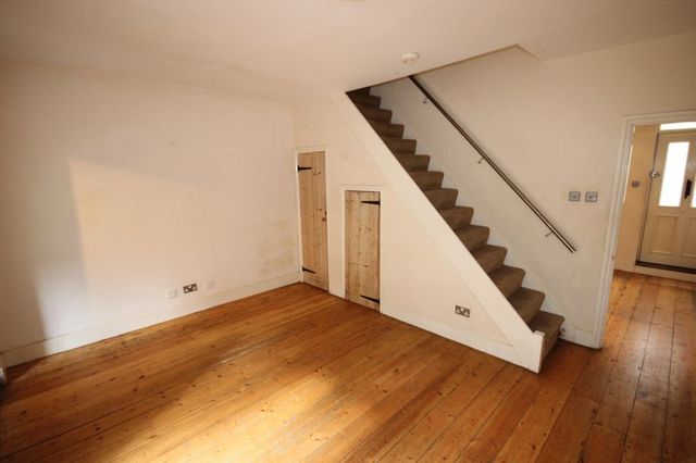  Image of 2 bedroom Terraced house for sale in Milford Hill Salisbury SP1 at Milford Hill  Salisbury, SP1 2QX