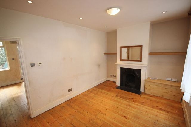  Image of 2 bedroom Terraced house for sale in Milford Hill Salisbury SP1 at Milford Hill  Salisbury, SP1 2QX