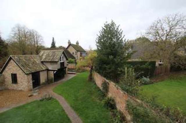  Image of 3 bedroom Detached house to rent in Mill Street Houghton Huntingdon PE28 at Mill Street  Houghton, PE28 2AZ